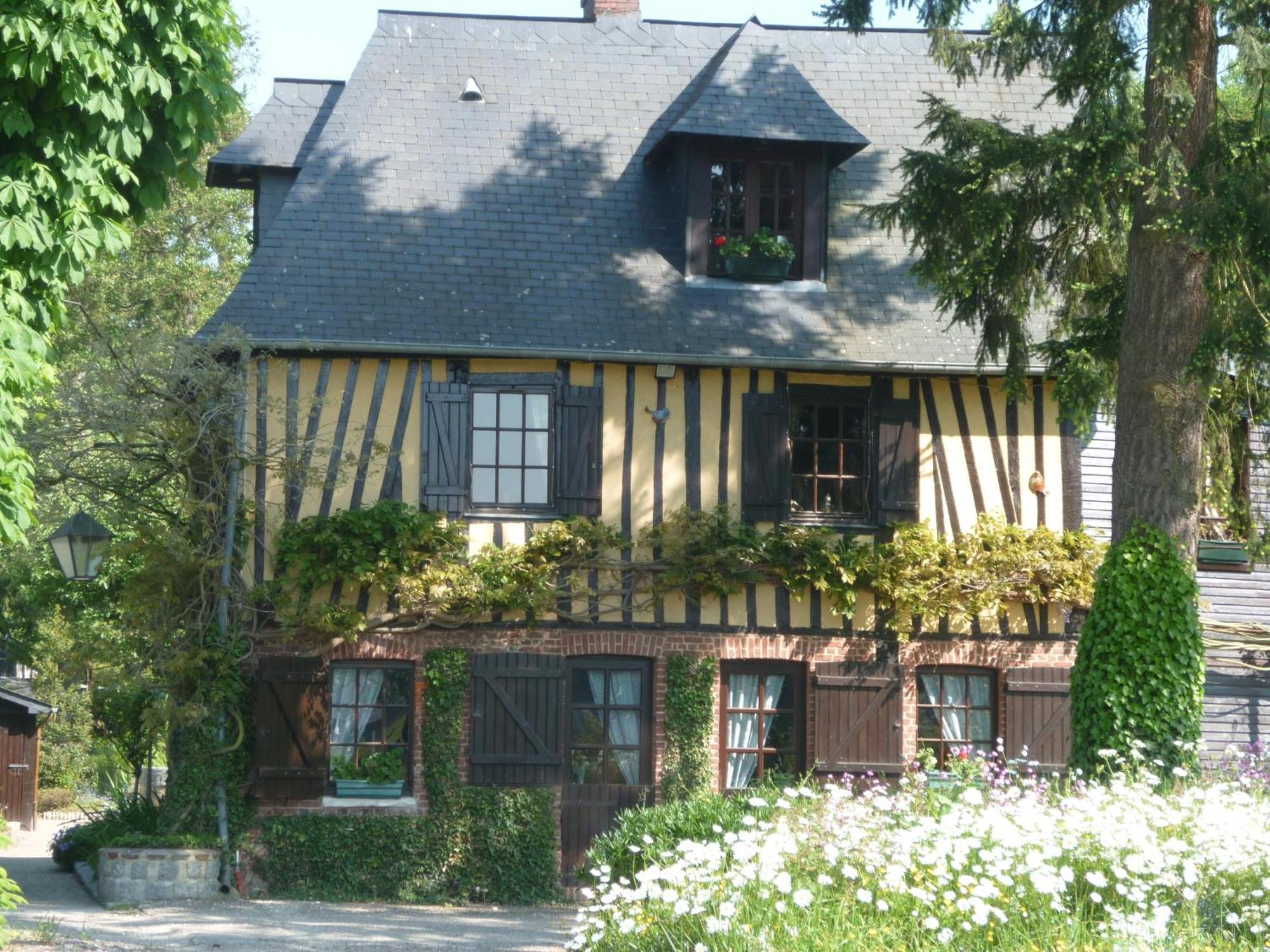 Auberge Du Val Au Cesne Saint-Clair-sur-les-Monts Exterior photo