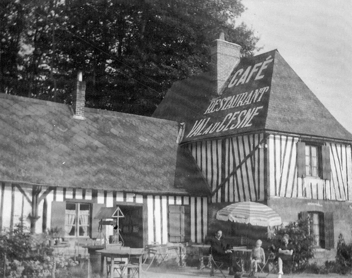 Auberge Du Val Au Cesne Saint-Clair-sur-les-Monts Exterior photo